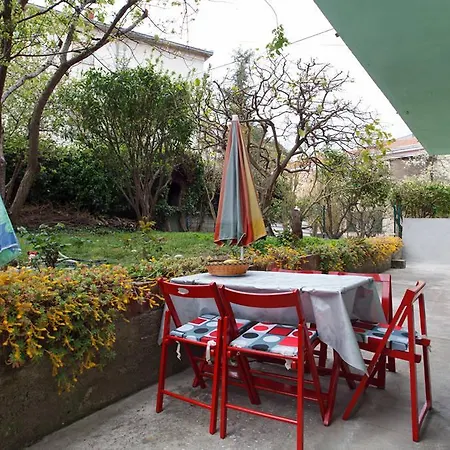 City Garden * Split